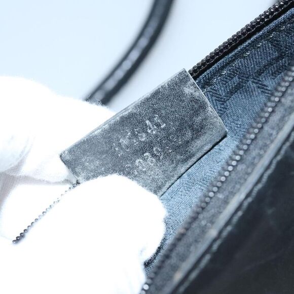 Gucci Beige Suede Shoulder Bag (Pre-Owned) - Picture 12 of 16